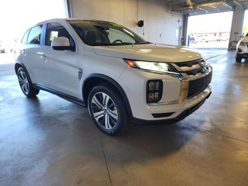Used 2022 Mitsubishi Outlander Sport ES image 5