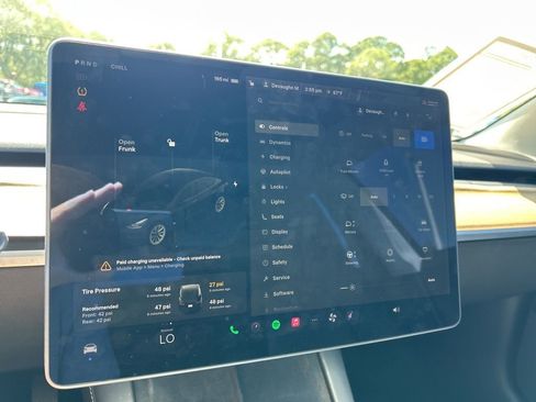 Used 2021 Tesla Model 3 Standard Range Plus RWD image 29