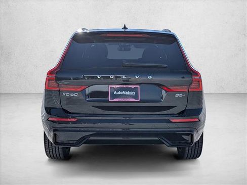 New 2026 Volvo XC60 B5 Plus w/ Climate Package AWD/4WD image 8