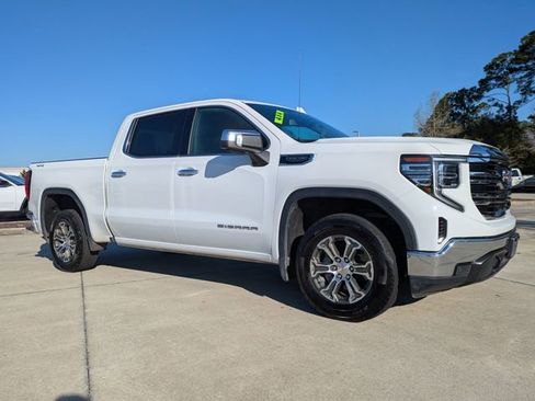 Used 2025 GMC Sierra 1500 SLT AWD/4WD image 2