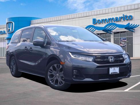 Certified 2025 Honda Odyssey Touring image 1