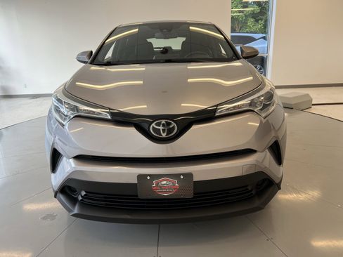 Used 2018 Toyota C-HR XLE image 46