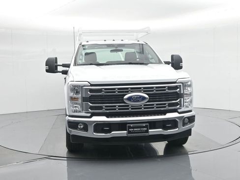 New 2025 Ford F350 XL w/ XL Chrome Package image 58