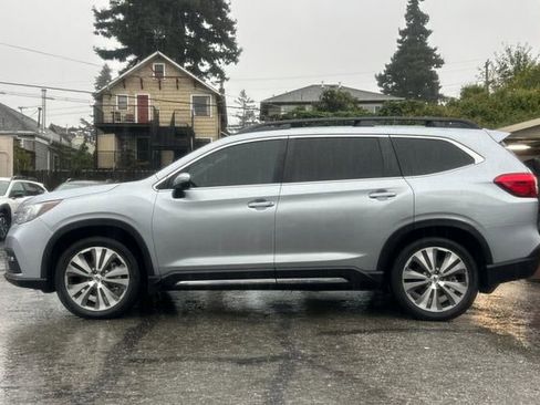 Used 2021 Subaru Ascent Limited w/ Technology Package image 7