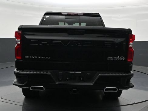 Used 2023 Chevrolet Silverado 1500 High Country w/ Technology Package RWD image 4