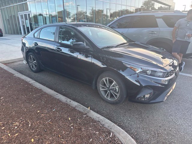 Used 2023 Kia Forte LXS FWD image 1