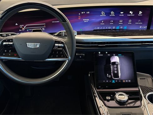 New 2026 Cadillac Escalade IQ Luxury 1 w/ LPO, Etrunk Organizer Package AWD/4WD image 15