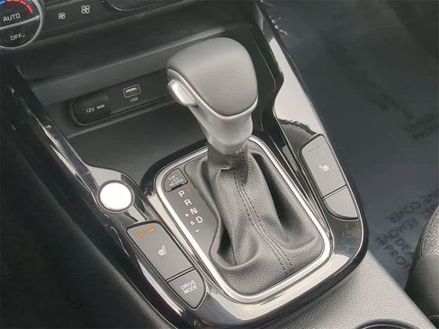 Used 2024 Kia Soul EX image 30