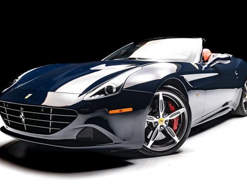 Used 2016 Ferrari California T RWD image 20