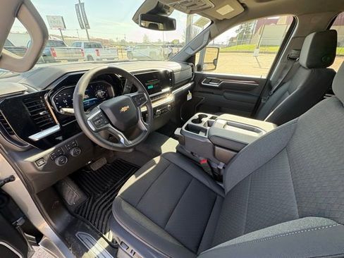 New 2026 Chevrolet Silverado 3500 LT w/ All Star Edition AWD/4WD image 11