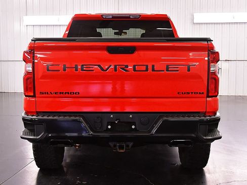 Used 2020 Chevrolet Silverado 1500 Custom Trail Boss w/ Custom Convenience Package image 6