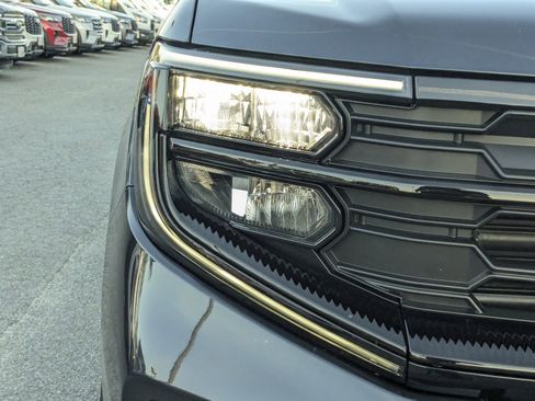 Certified 2025 Ford Expedition Max Active image 12