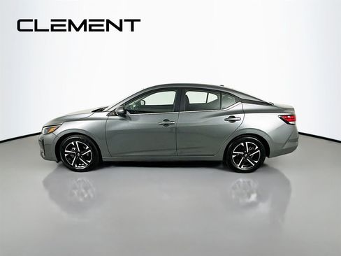 Used 2025 Nissan Sentra SV FWD image 6