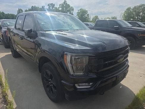 Used 2023 Ford F150 Lariat w/ Equipment Group 502A High AWD/4WD image 2