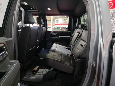 Used 2024 Chevrolet Silverado 2500 High Country w/ Technology Package image 25