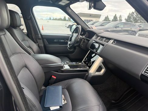 Used 2019 Land Rover Range Rover HSE AWD/4WD image 5