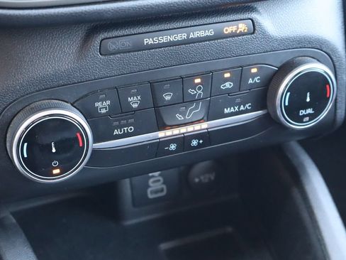 Used 2024 Ford Escape Active FWD image 22