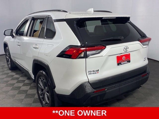 Used 2025 Toyota RAV4 XLE Premium w/ Weather Package AWD/4WD image 6