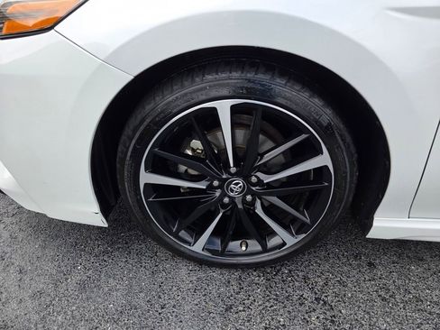 Used 2019 Toyota Camry XSE w/ Driver Assist Package image 5