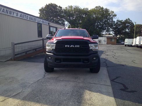 Used 2019 RAM 2500 Tradesman image 8