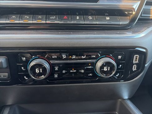 Used 2024 Chevrolet Silverado 1500 LTZ image 20