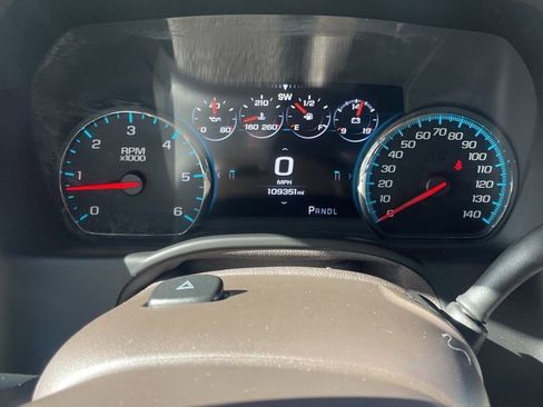 Used 2018 GMC Yukon XL Denali w/ Denali Ultimate Package image 10