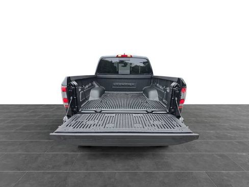 New 2026 Nissan Frontier SV w/ Tow Package AWD/4WD image 18