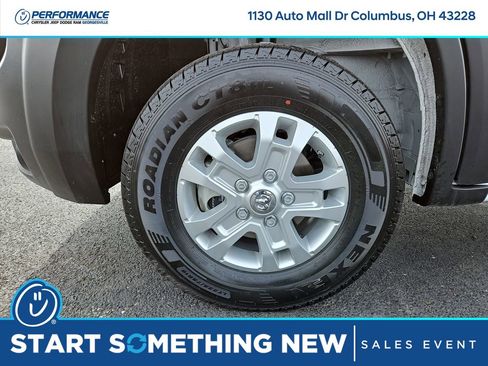 New 2025 RAM ProMaster 2500 w/ Quick Order Package 22G SLT image 9