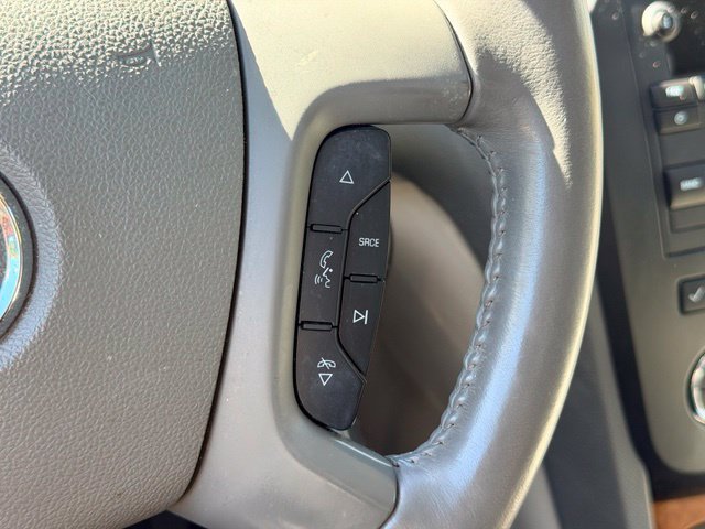 Used 2011 Buick Enclave CXL FWD image 11