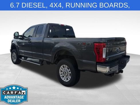Used 2017 Ford F250 XLT w/ XLT Value Package AWD/4WD image 4