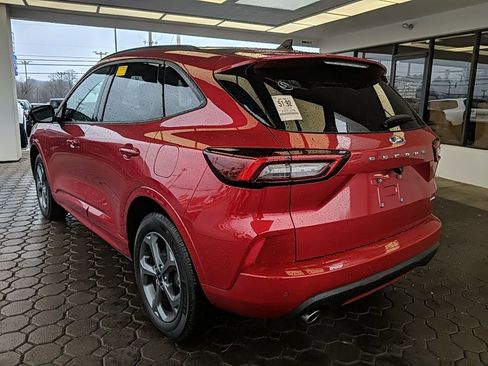 Used 2024 Ford Escape ST-Line w/ Tech Pack #1 image 8