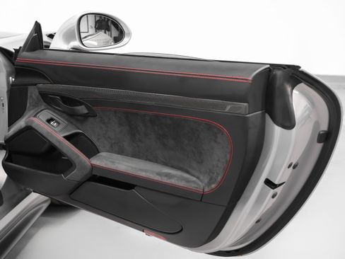 Used 2018 Porsche 911 GT2 RS w/ Weissach Package image 52