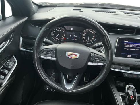 Used 2021 Cadillac XT4 Sport image 12