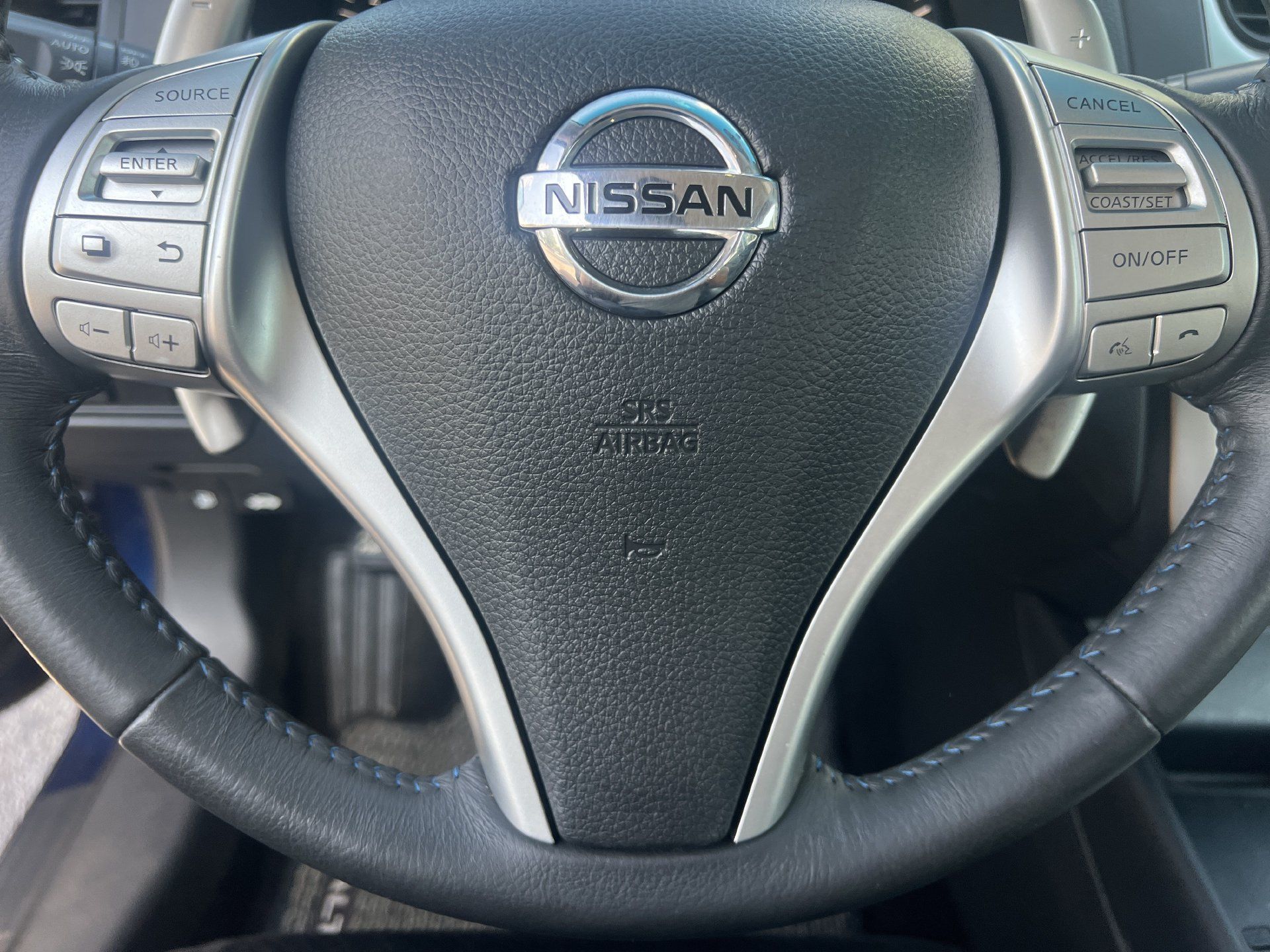 Used 2017 Nissan Altima 2.5 SR FWD image 8
