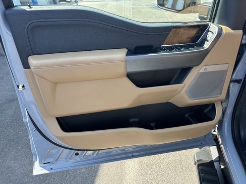 New 2025 Ford F250 Lariat w/ Lariat Ultimate Package AWD/4WD image 30