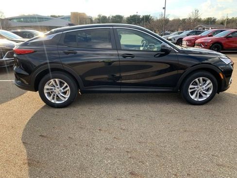 New 2026 Buick Envista Preferred FWD image 3