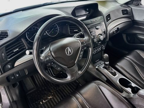 Used 2019 Acura ILX FWD image 12