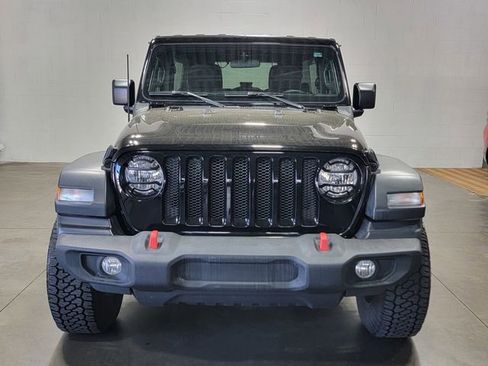 Used 2018 Jeep Wrangler Unlimited Sport S AWD/4WD image 3