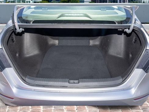 Used 2024 Honda Accord LX image 9