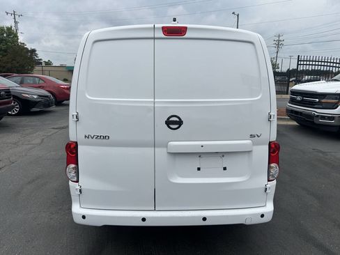 Used 2019 Nissan NV200 SV w/ Navigation Package FWD image 6