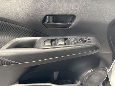 Used 2024 Nissan Kicks S FWD image 26