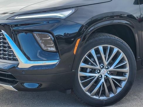 New 2026 Buick Enclave Avenir w/ Super Cruise Package image 4