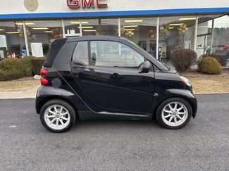 Used 2009 smart fortwo passion video 2