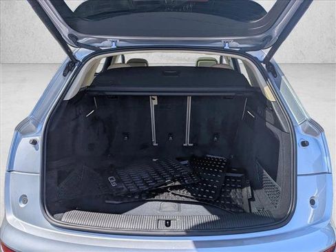 Used 2022 Audi Q5 2.0T Premium Plus w/ Premium Plus Package image 6