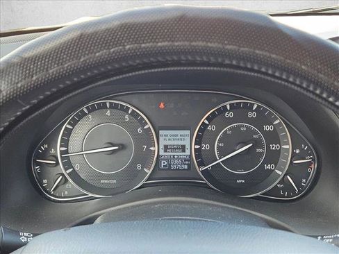 Used 2020 Nissan Armada SL w/ Premium Package image 11
