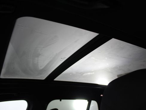 New 2026 BMW X5 xDrive40i w/ Climate Comfort Package image 14