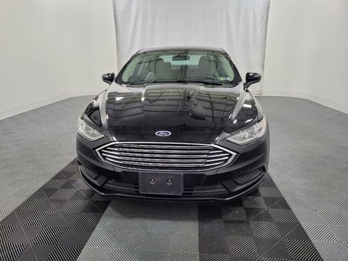 Used 2018 Ford Fusion S image 15