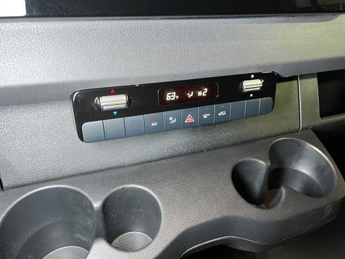 Used 2026 Mercedes-Benz Sprinter 2500 image 33
