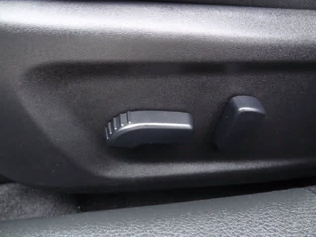 Used 2025 Nissan Altima 2.5 SV FWD image 7