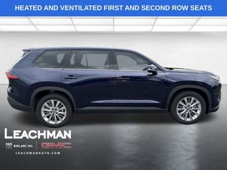 Used 2026 Toyota Grand Highlander AWD video 2